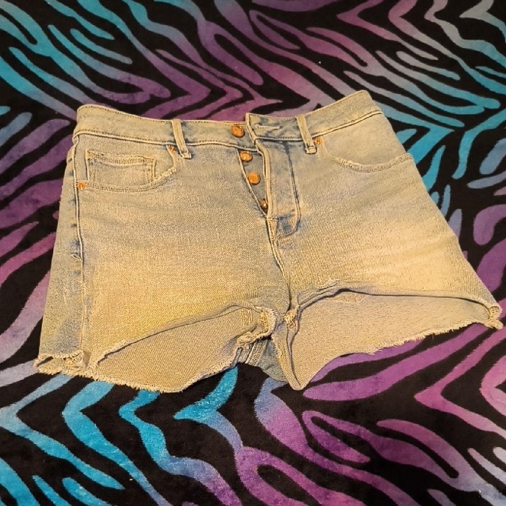 Good American | Faded Blue Jean Shorts